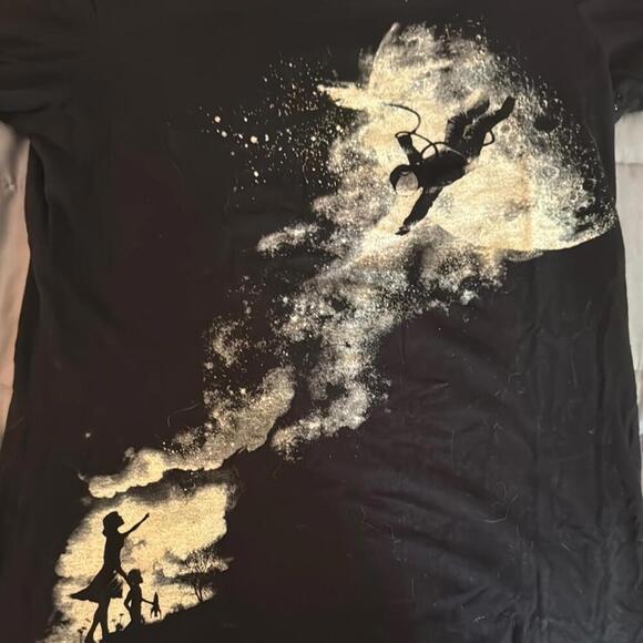 Threadless 'Tell My Wife I Love Her' Graphic Tee - Small - Picture 3 of 4